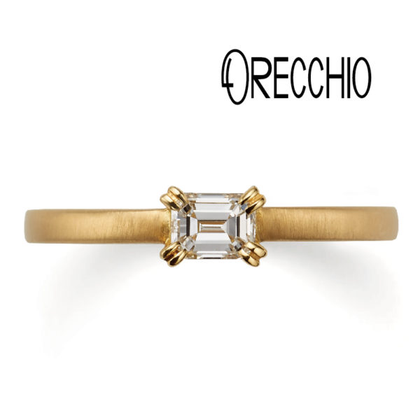 ORECCHIOオレッキオの婚約指輪でアマンコレクションのLF811のイエローゴールド