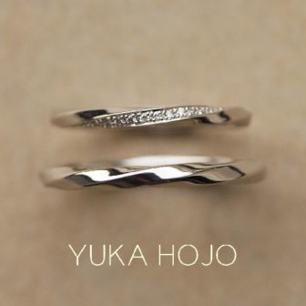 YUKAHOJOユカホウジョウの結婚指輪でレイオブライト