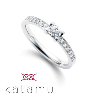 Katamuカタムの婚約指輪で八千代