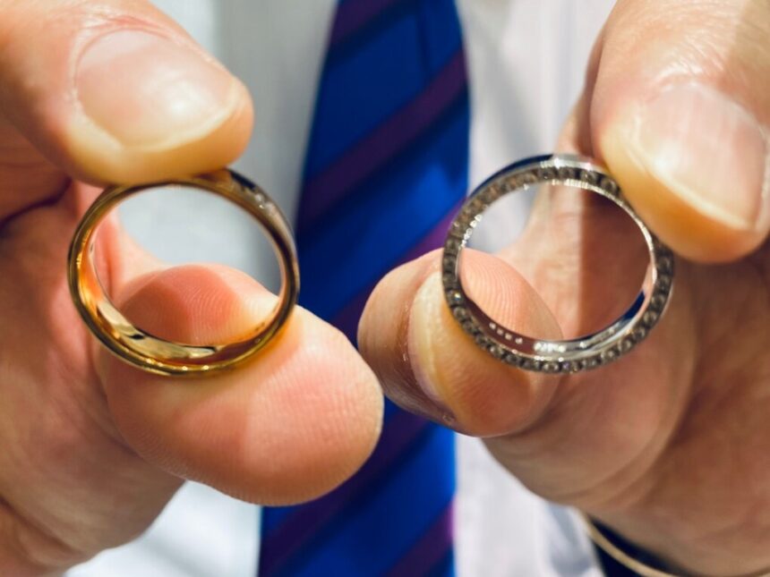 福井市 ゴールドの結婚指輪で後悔 プラチナとの違いを比較してみた