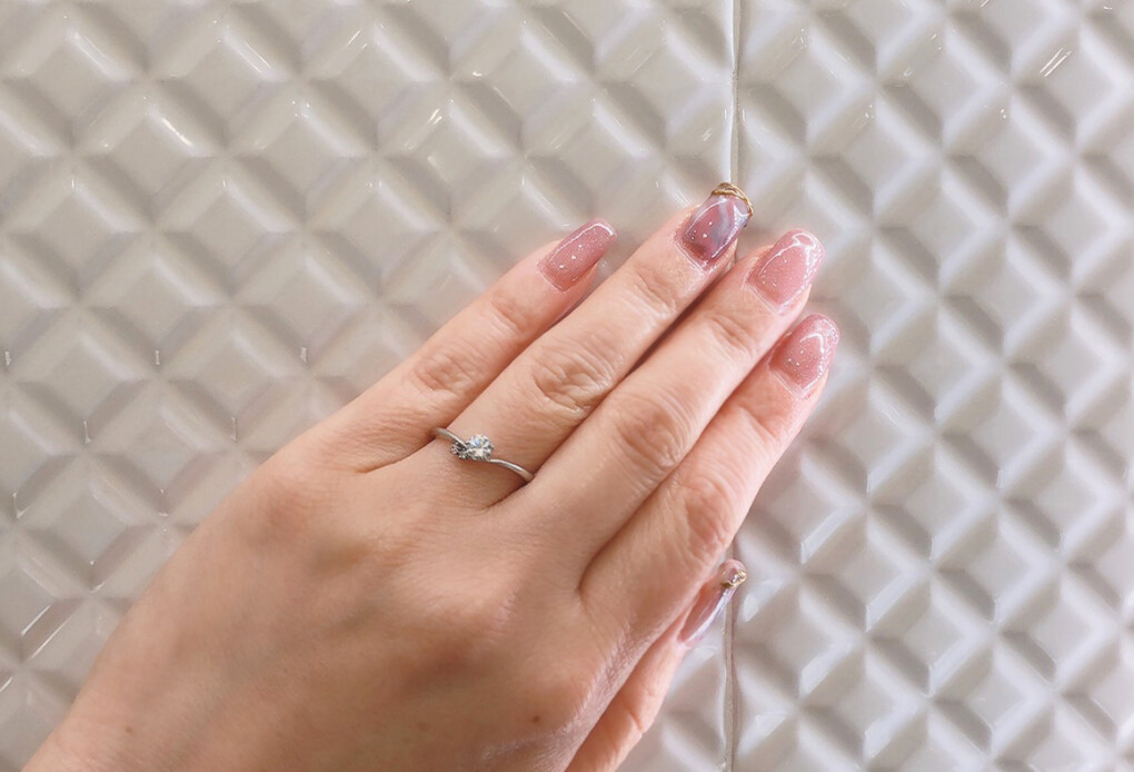 静岡市 細い指と太い指で似合う婚約指輪のデザインは違うって本当 ブライダルジュエリーナビ