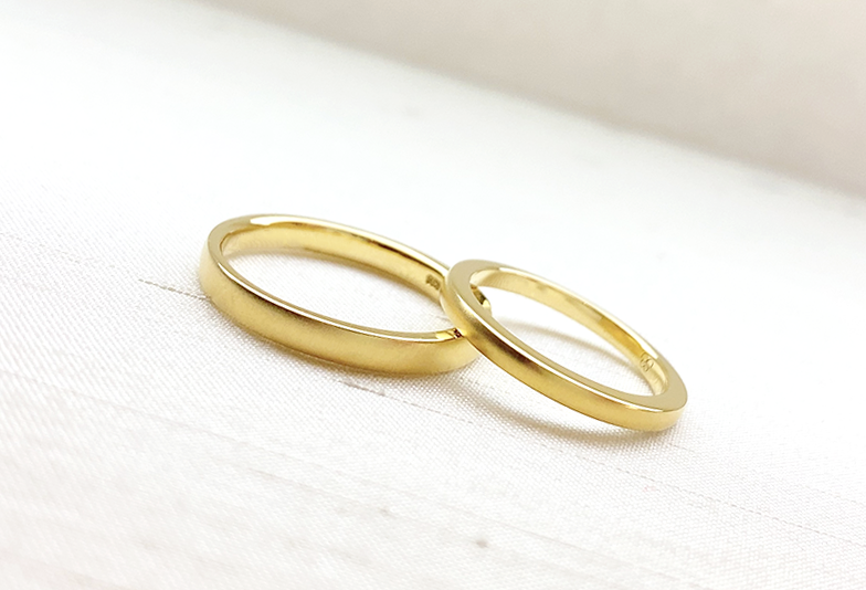 結婚指輪　ゴールド