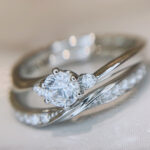 【静岡市】婚約指輪と重ね着けしたい！相性の良い結婚指輪の形とは