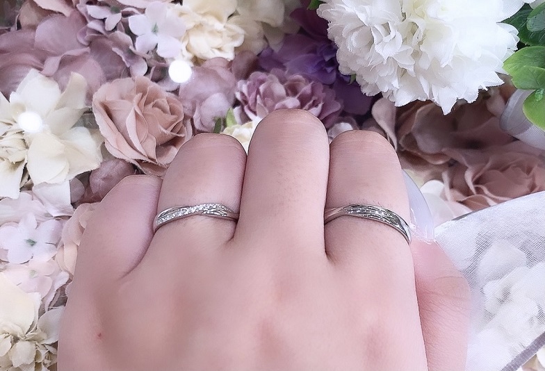 エメルワールの人気結婚指輪デザイン Rose abusolute-ローズ・アブソリュート