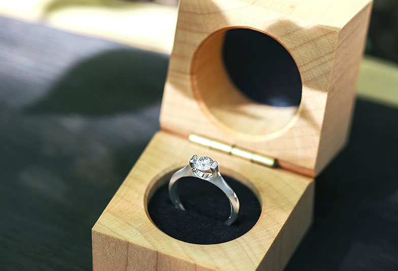 チタン　婚約指輪