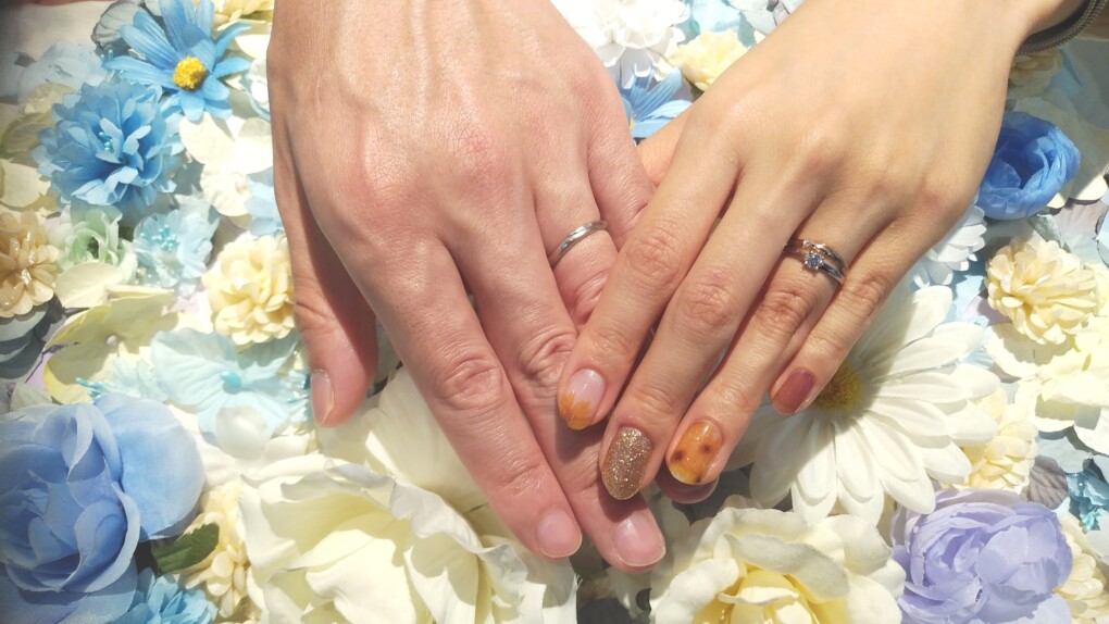 【札幌市】RosettE days(ロゼットデイズ)の婚約指輪とKATSUKI(カツキ)の結婚指輪をご成約頂きました。