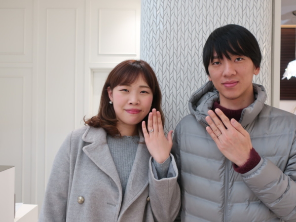 【鳥取県鳥取市】ひなの婚約指輪とKatamuの結婚指輪をご成約頂きました。