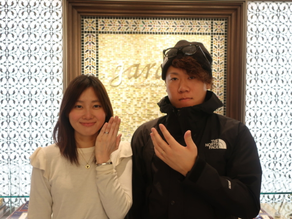 【大阪府豊中市】Milk&Strawberryの婚約指輪と結婚指輪をご成約頂きました。