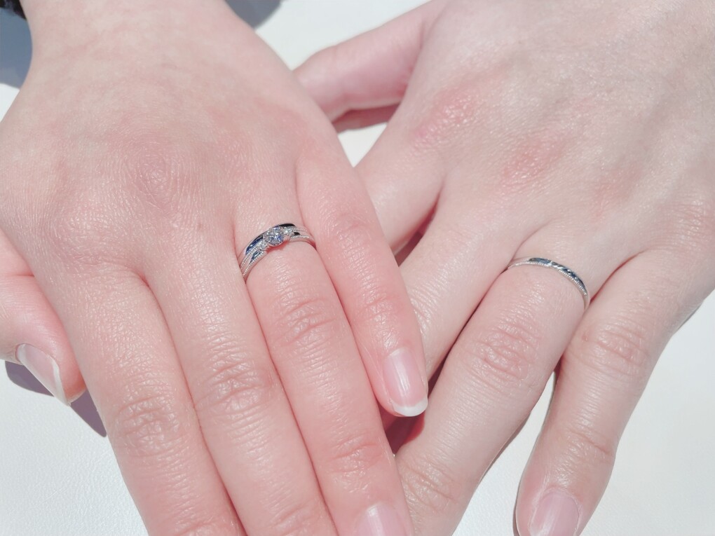 【札幌市】DEAREST(ディアレスト)の婚約指輪と結婚指輪をご成約頂きました。
