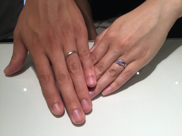 【大阪府泉佐野市】マリアージュエントの婚約指輪と彩乃端の結婚指輪をご成約いただきました。