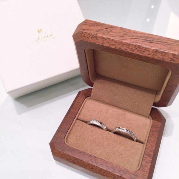 【大阪府岸和田市】マカナの結婚指輪をご成約いただきました。