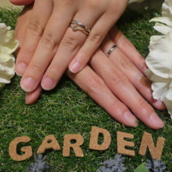 LAPAGEの婚約指輪・guiraの結婚指輪