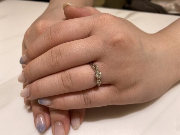 【大阪市生野区】gardenオリジナルの婚約指輪をご成約頂きました。