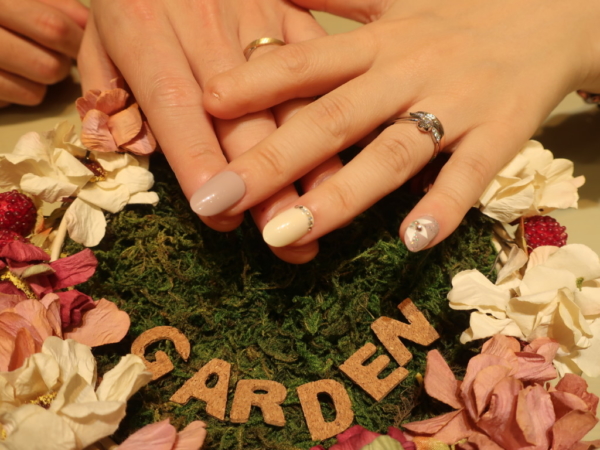 【大阪府堺市】LAPAGE（ラパージュ）の婚約指輪と結婚指輪をご成約頂きました。