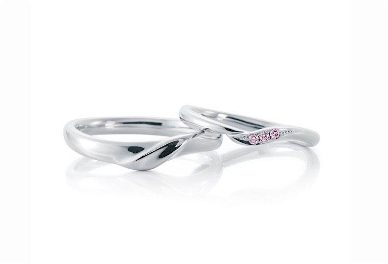 ピンクダイヤモンド結婚指輪