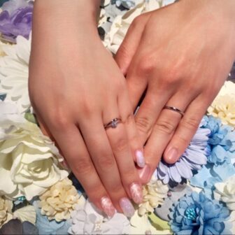【札幌市】PROPOSEオリジナルの婚約指輪とHOSHI no SUNA(星の砂)の結婚指輪をご成約頂きました。