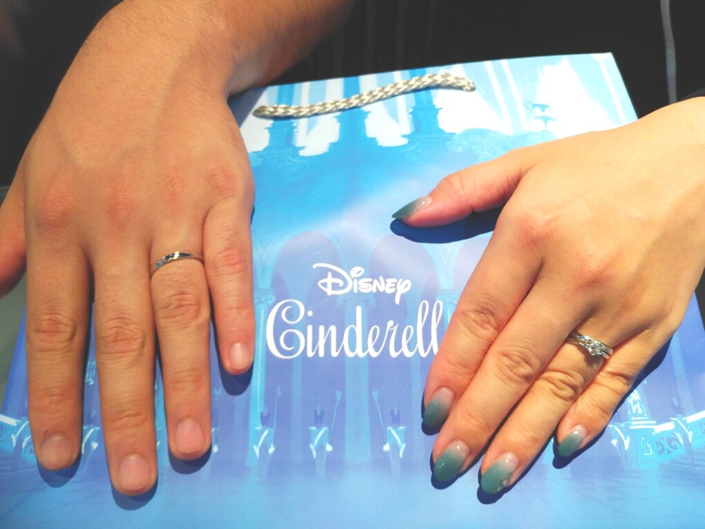 【札幌市】Disney Cinderella(シンデレラ)と結婚指輪をご成約頂きました。