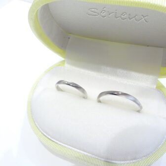 大阪府泉南市 シンプルでマットなデザインがおしゃれなブランド セリュー の結婚指輪をご成約いただきました