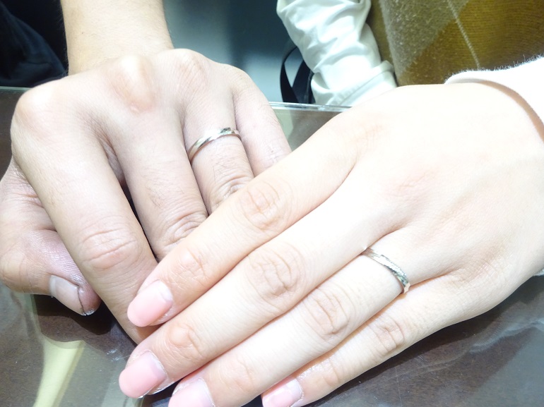 大阪府泉南市 口コミでも大好評の鍛造ブランド インセンブレ の結婚指輪をご成約いただきました