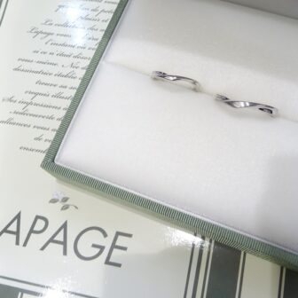 大阪府貝塚市 シンプルだけどどこか個性的なデザインが特徴のブランド❝ラパージュ❞の結婚指輪をご成約いただきました