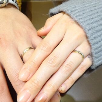 大阪府岸和田市 身に着けやすいシンプルなデザインが魅力のセリューの結婚指輪をご成約いただきました