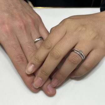 ロゼットの婚約指輪とフィッシャーの結婚指輪をご成約いただきました