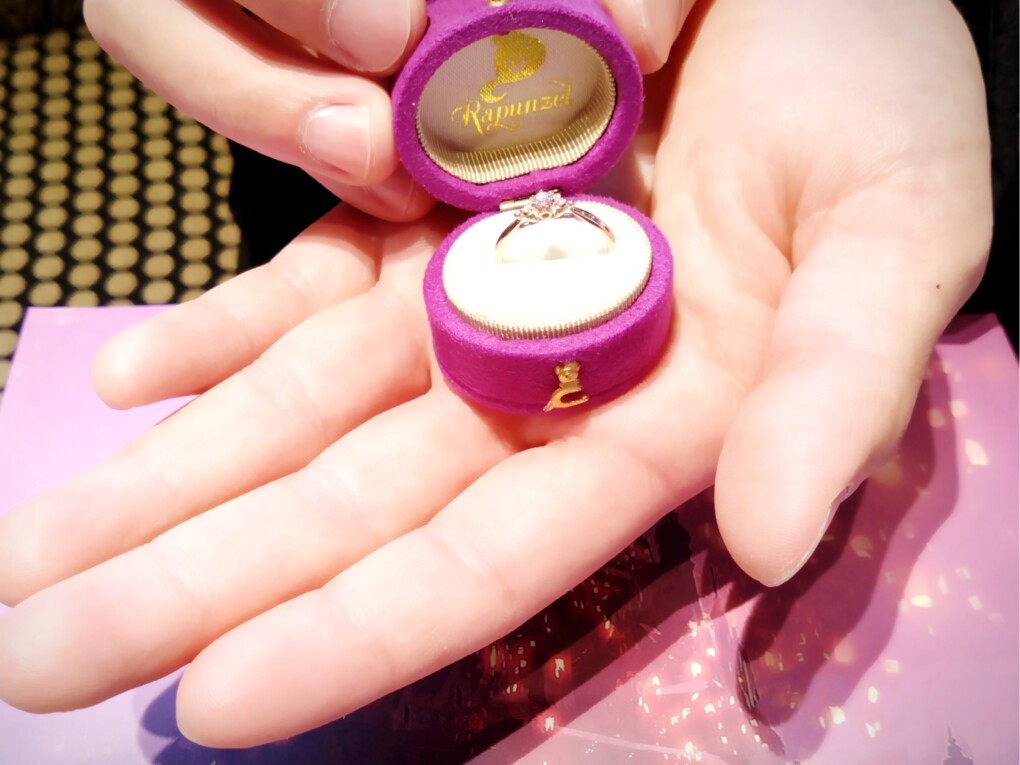 【札幌市】Disney Tangled(ラプンツェル)の婚約指輪をご成約頂きました。