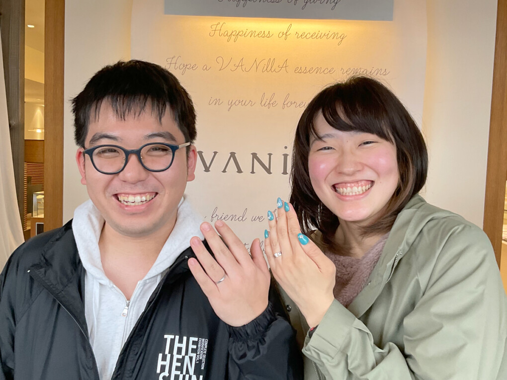 広島県・福山市｜ YUKA HOJO（ユカ ホウジョウ）の婚約指輪と Something Blue（サムシングブルー）の結婚指輪をご成約いただきました