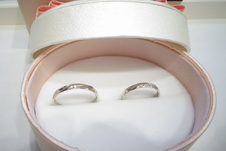 大阪府岸和田市｜丈夫で強い鍛造製法なのにリーズナブルなインセンブレの結婚指輪をご成約いただきました