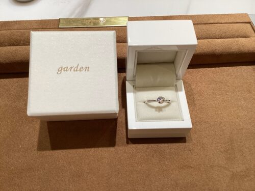 和歌山市でサプライズプロポーズの婚約指輪