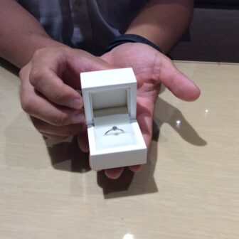 和歌山県和歌山市｜gardenオリジナルの婚約指輪をご成約頂きました。