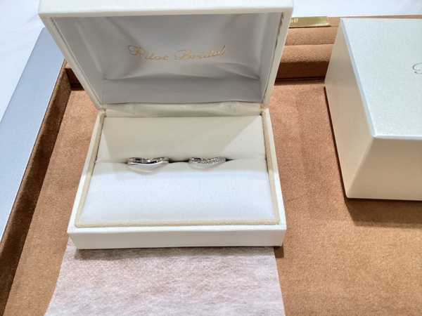 和歌山県和歌山市：IDEALの婚約指輪とPilot Bridalの結婚指輪をご成約頂きました。