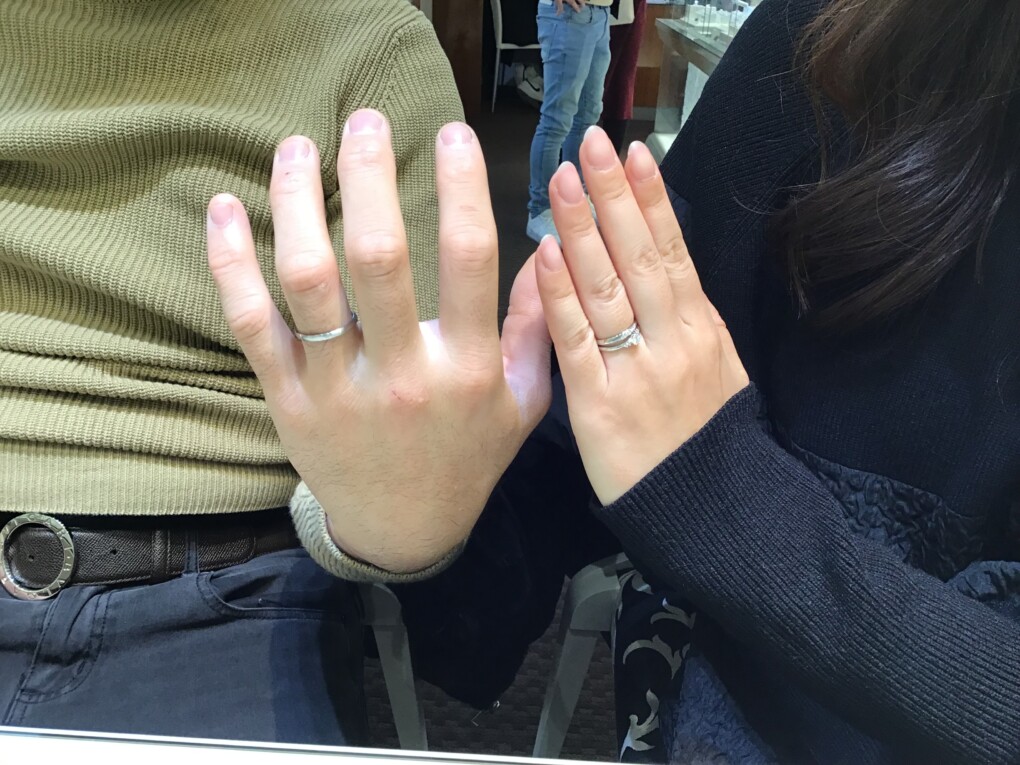 大阪市　gardenオリジナルの婚約指輪とPAVEOCHOCOLATの結婚指輪をご成約頂きました。