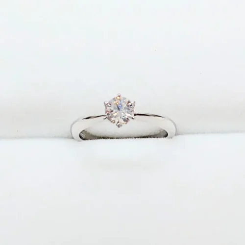 婚約指輪　