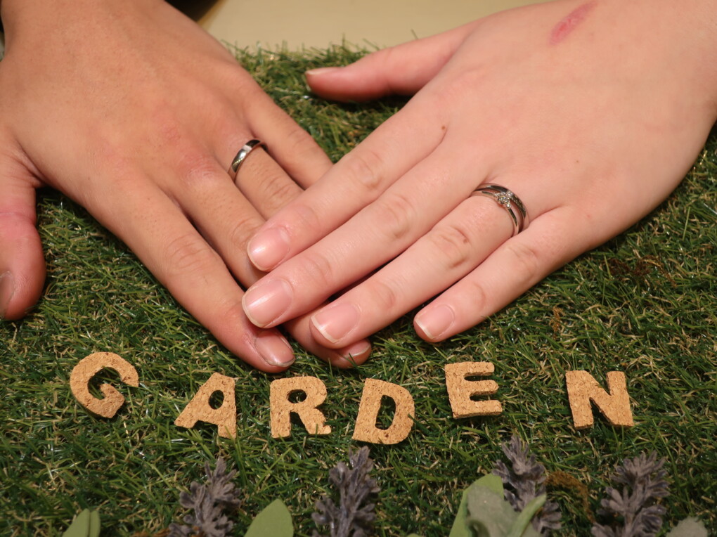 奈良県大和郡山市　gardenオリジナルの婚約指輪とTomomeの結婚指輪をご成約いただきました