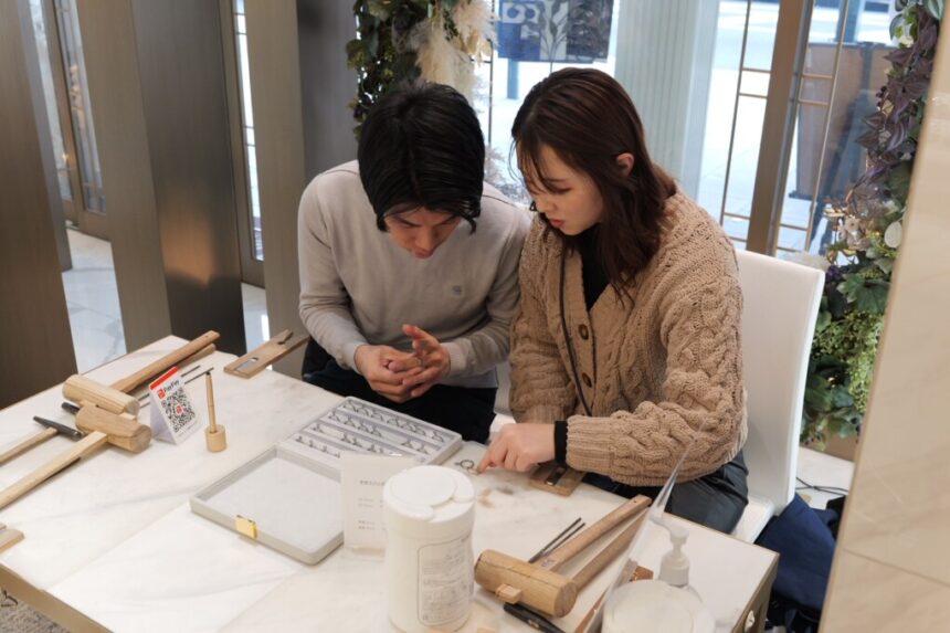 「学割フェア」春休みは京都で当日すぐに手作りペアリングが人気？結婚指輪の専門店だからできるサービス