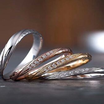 ノイシュプール　アンティーク京都結婚指輪
