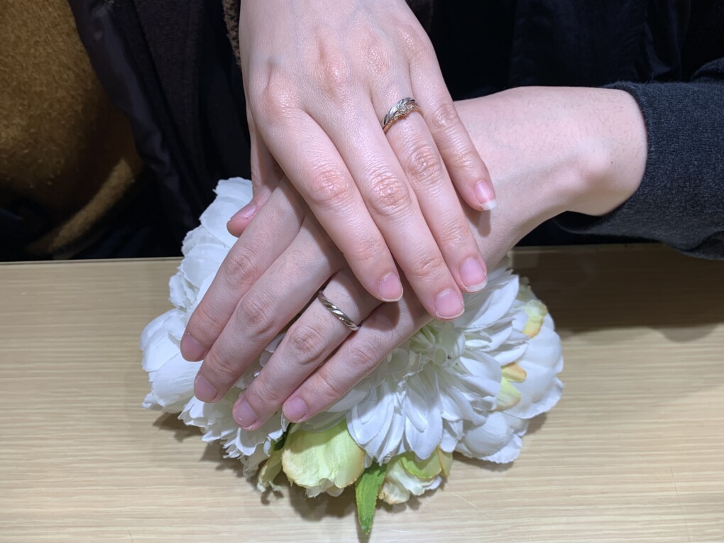 相生市よりご来店ラプンツェルの婚約指輪・結婚指輪をご成約