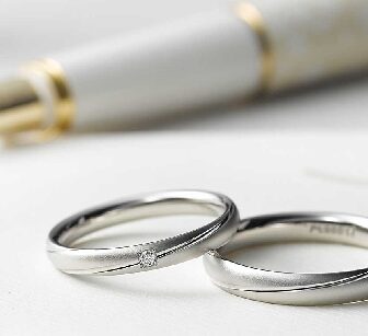 大阪・心斎橋でPt999を使用した強度のいい結婚指輪パイロットブライダル