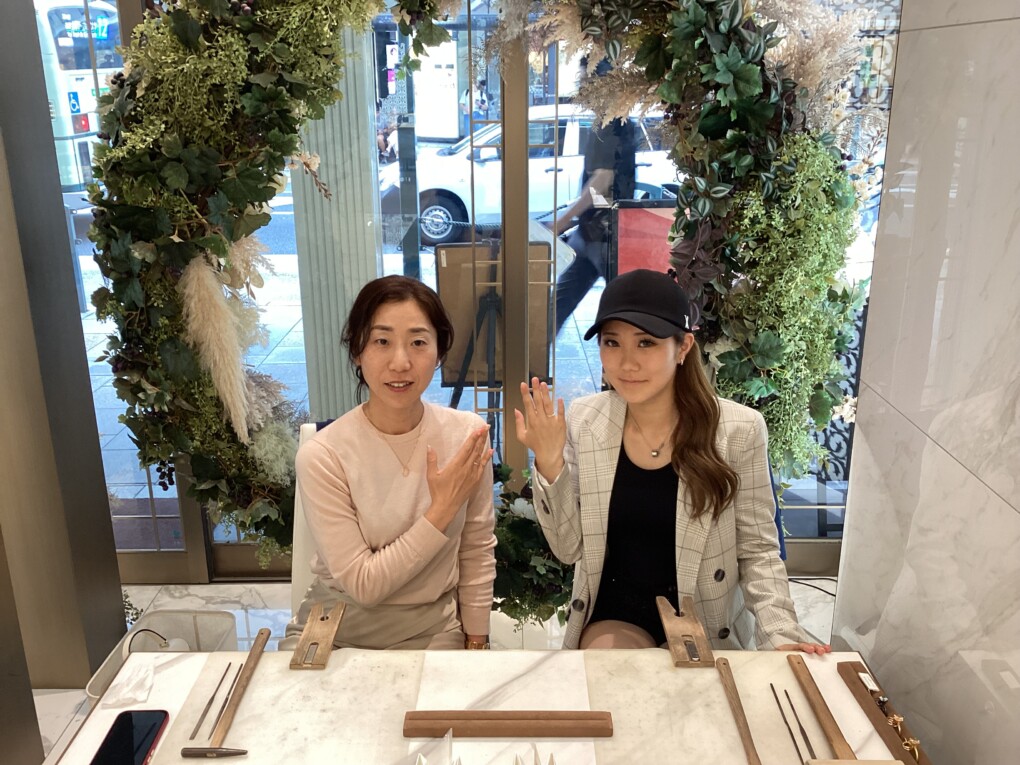 大分県から親子でご来店 京都四条で¥3,000~安く作れる手作り指輪(ペアリング)を作成頂きました