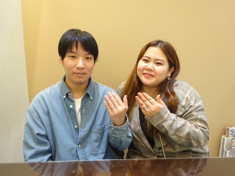 大阪府泉佐野市 強度のある鍛造という製法が気に入り、インセンブレの結婚指輪をご成約のお客様です。