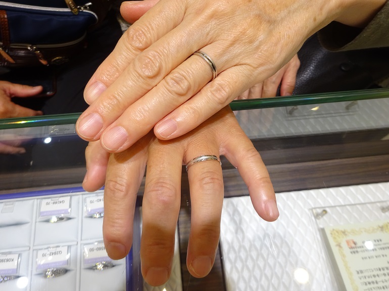 和歌山県紀の川市 別ブランドのoferta【オフェルタ】とgardenオリジナルの結婚指輪をご成約のお客様です。