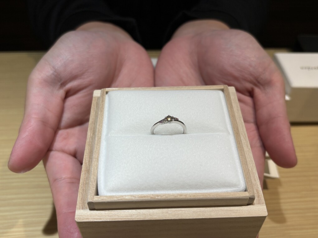 兵庫県赤穂市・神戸市からご来店「Mariage ent」の婚約指輪をご成約