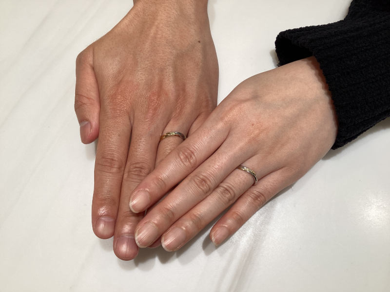 和歌山県紀の川市よりご来店 Beauty and the Beast(美女と野獣)の結婚指輪をご成約いただきました。