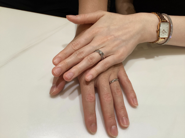 【大阪市・和歌山市】おしゃれで丈夫！鍛造製法のサムシングブルーアイテールの結婚指輪をご成約いただきました