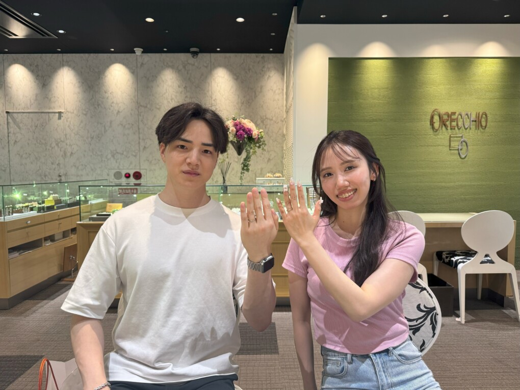 【大阪府・東大阪市】Pilot BridalとRosettEの結婚指輪をペアでご成約いただきました。