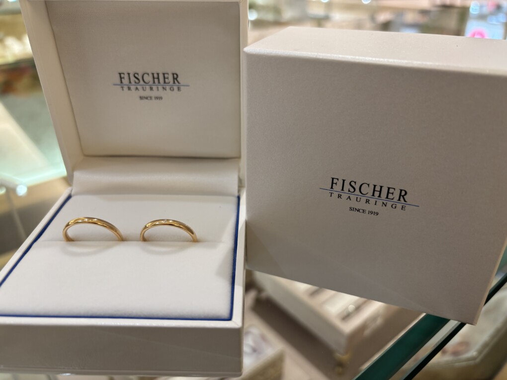 兵庫県姫路市からご来店「FISCHER」のマリッジリングをご成約頂きました