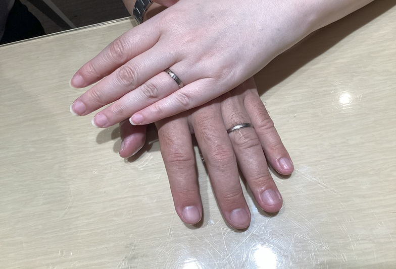 【大阪市・東成区】RosettE/SPの婚約指輪とFISCHERの結婚指輪をペアでご成約いただきました。