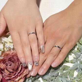 札幌店お客様の手の画像