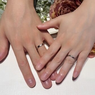 札幌店お客様の手の画像